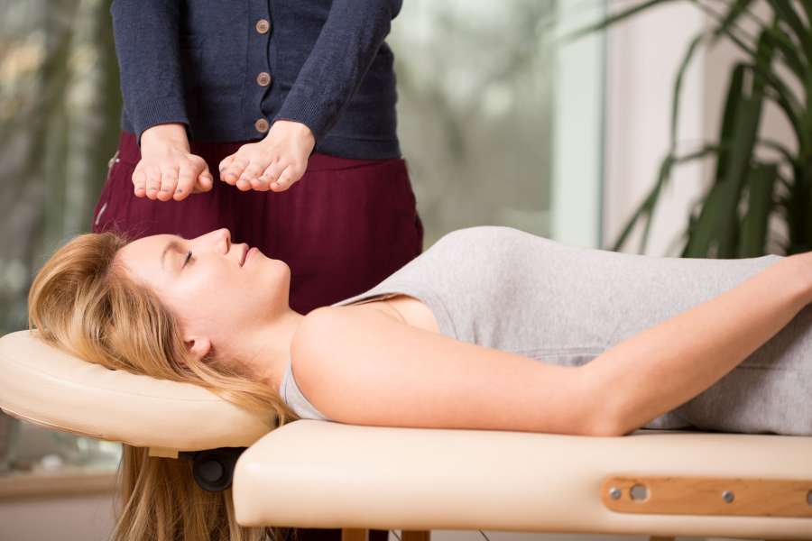 Why You Need To Try The Natural Healing Of Reiki